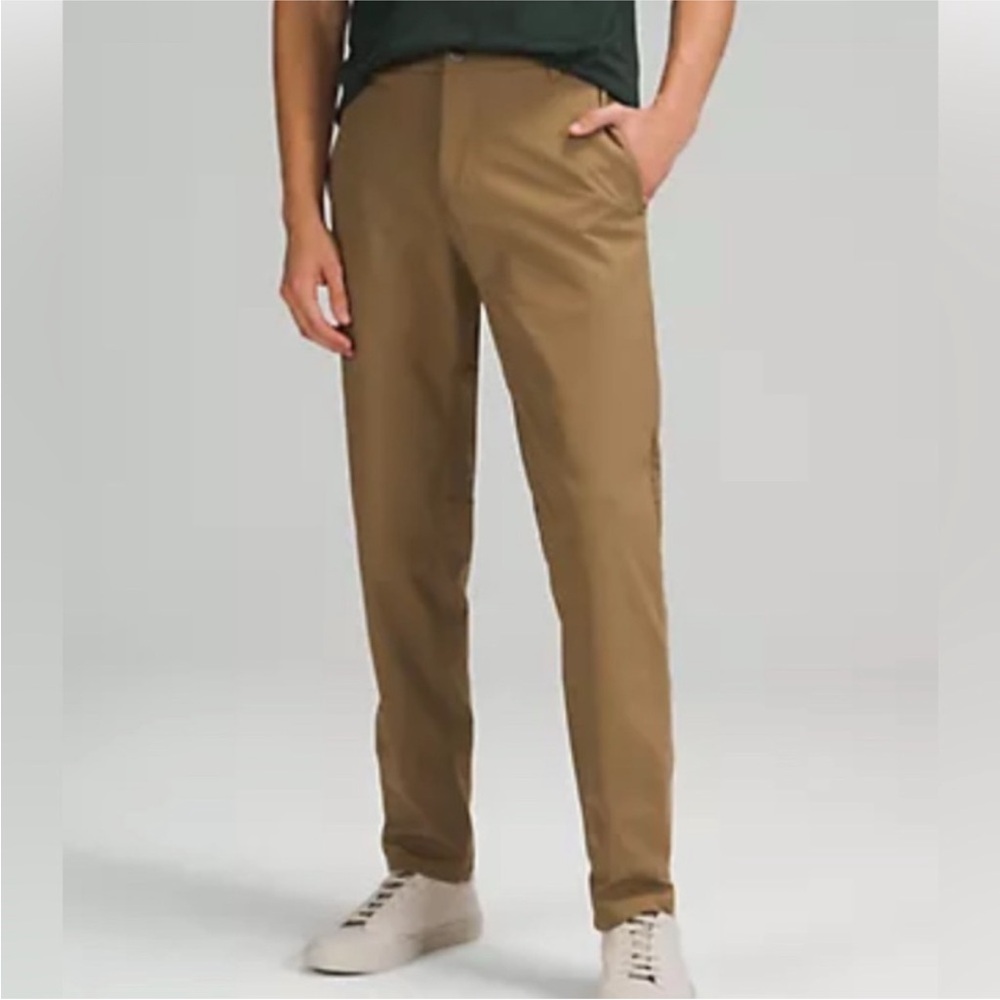 Lululemon Commission Pants Tan Men’s 38 Golf Athletic Casual Spring Summer Chino